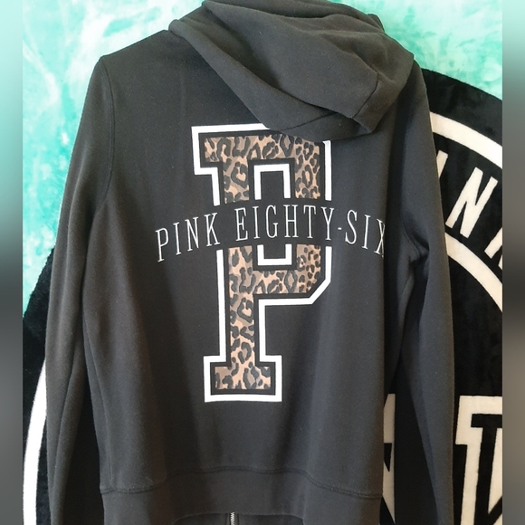 Vs Pink Leopard Set - Picture 2 of 9